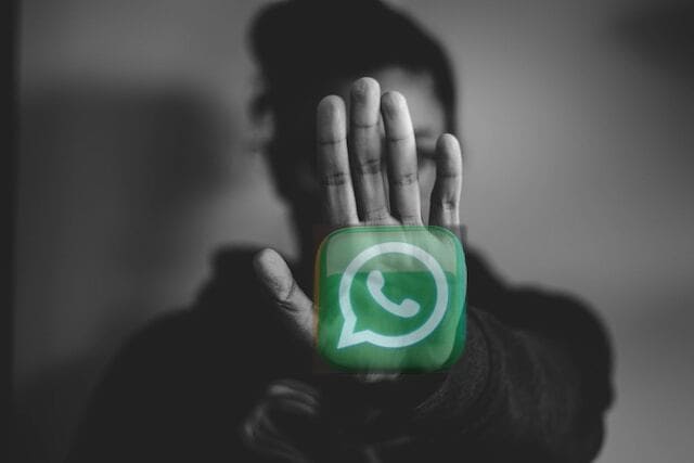 WhatsApp account bannato bloccato