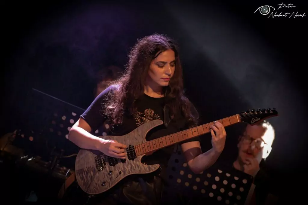 Maria Barbieri chitarra