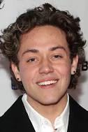 Ethan Cutkosky Carl Gallagher Shameless