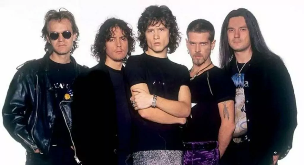 Heroes del Silencio hit