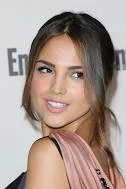 Eiza González Auggie Salazar Problema dei tre corpi