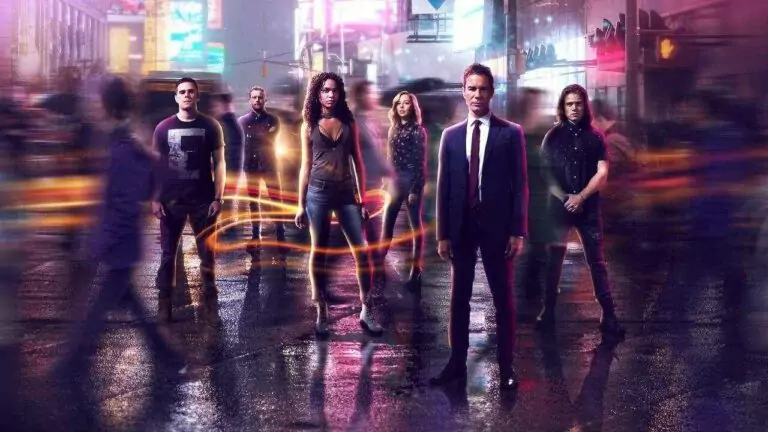 travelers serie tv