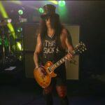 Slash Incanta Los Angeles con un Concerto Blues Acustico a Sorpresa…