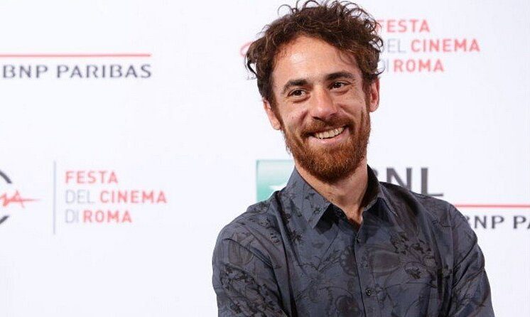 Elio Germano ha conquistato il premio Vittorio Gassman: la sua interpretazione di…