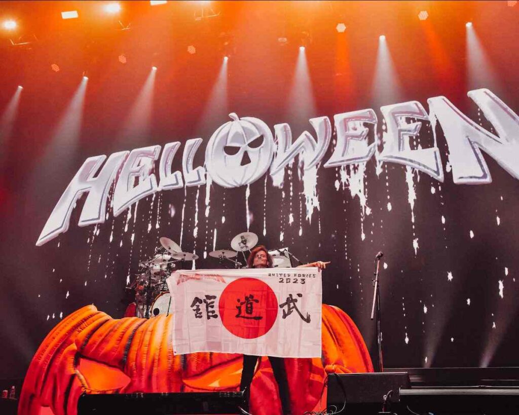 live Save Us Helloween 