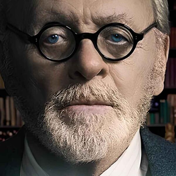 Freud – L’ultima analisi: Anthony Hopkins protagonista di un confronto filosofico imperdibile