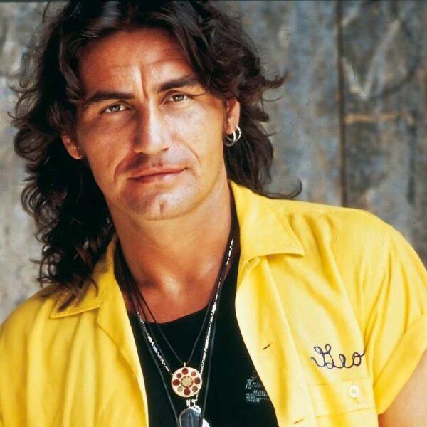 LUCIANO LIGABUE: 30 ANNI DI “BUON COMPLEANNO ELVIS” – UNA CELEBRAZIONE ROCK!