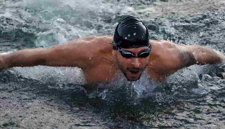 nuoto invernale campione Mosca