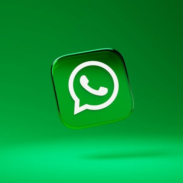 WhatsApp introduce la traduzione automatica dei messaggi, niente più limiti!