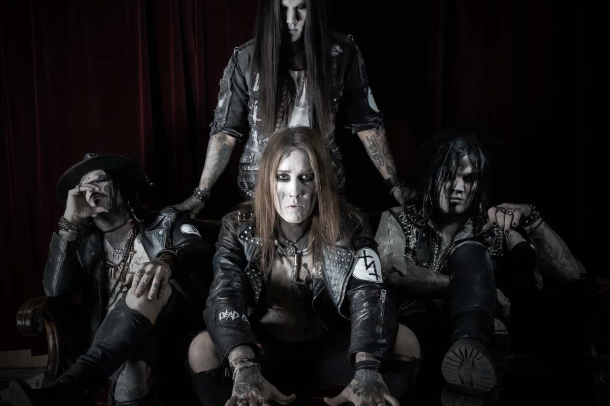 SISTER nuovo singolo "Blood Sacrifice"