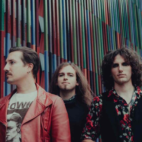 Recensione di Vertigo dei Sandness: Un Album Potente Tra Hard Rock, AOR e Glam