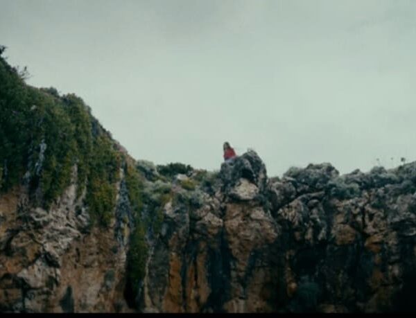 Roma Videoclip, il regista Daniele Frontoni trionfa con il video girato tra Gaeta e la Capitale