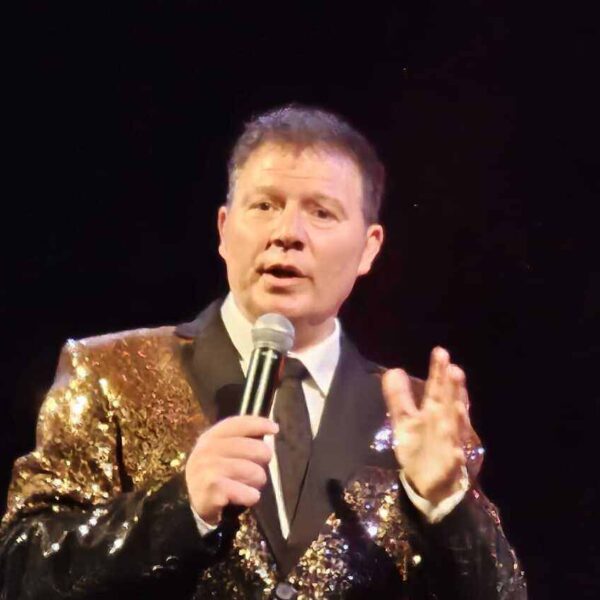 “E’ Ora di Te”: grande successo al Teatro Parioli Costanzo di Roma per Vito Diomede e il suo spettacolo itinerante