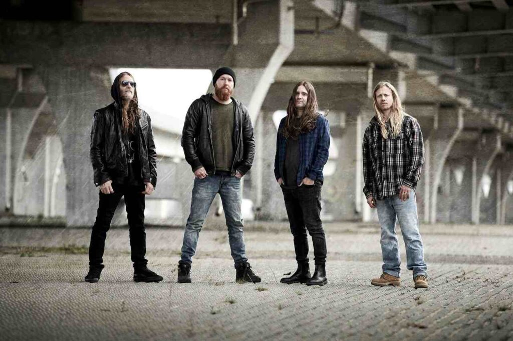 SMASH ATOMS nuovo video Buried Under The Open Sky