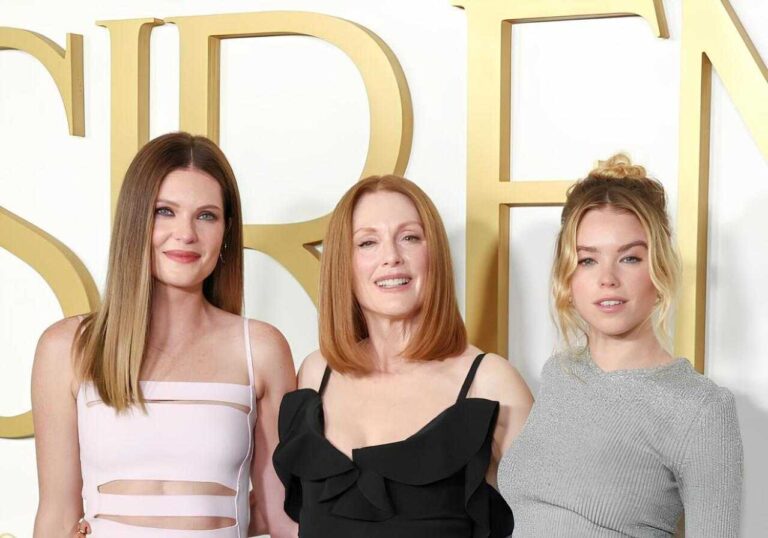 Julianne Moore Sirens su Netflix