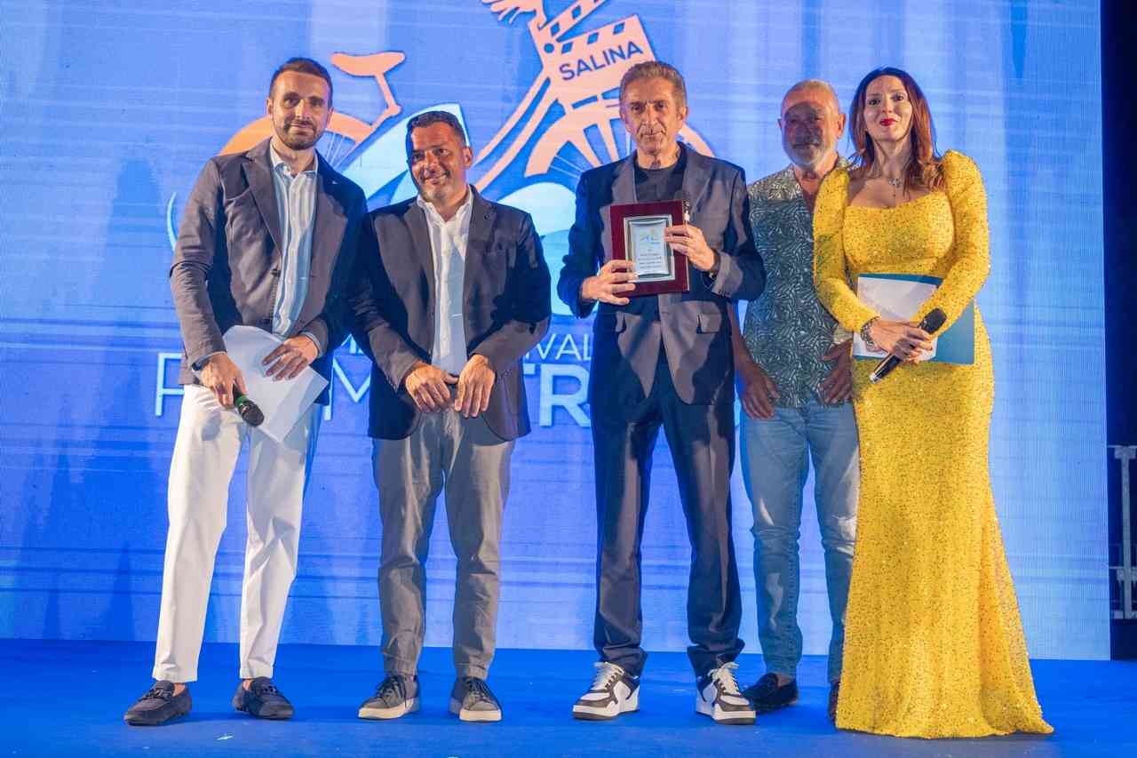 Ezio Greggio Targa Argento Massimo Troisi