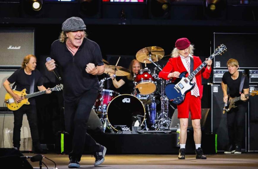 AC/DC POWER UP TOUR 2025 IMOLA