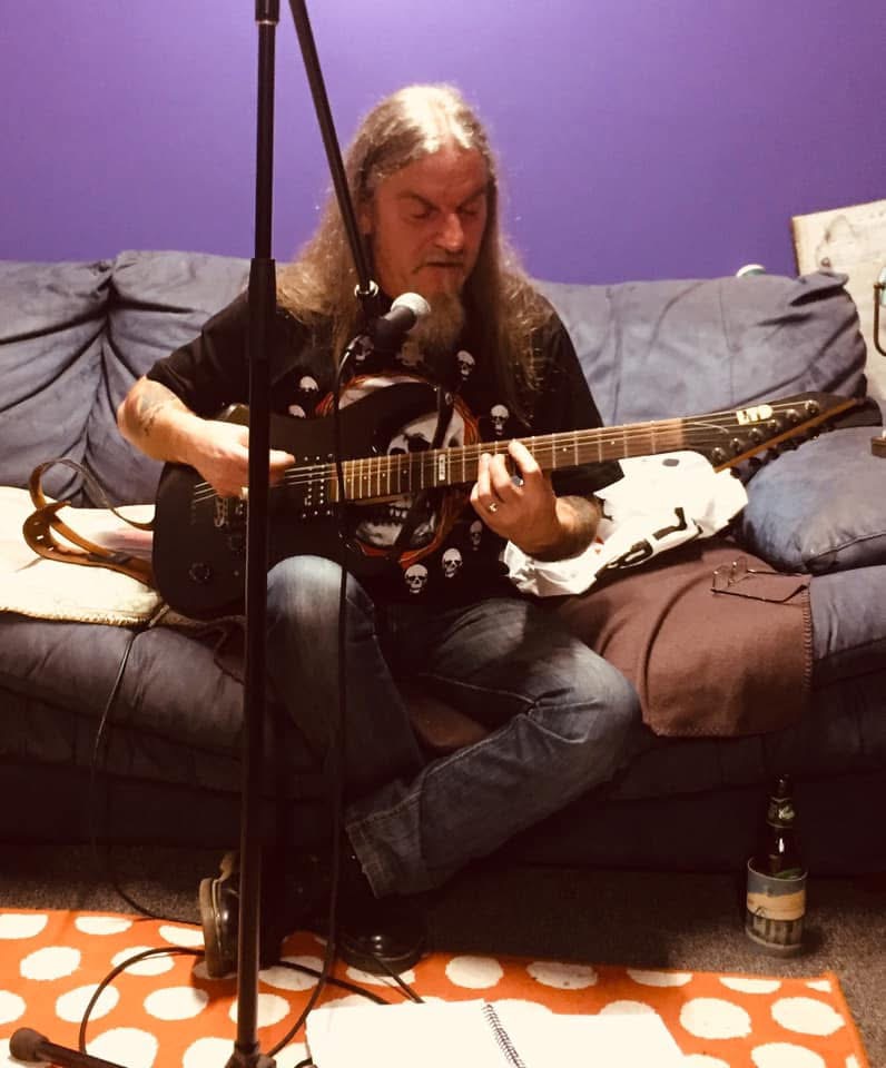 Garry Moonboot Masters Bone Idol album