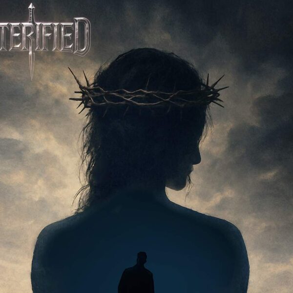 PETERIFIED nuovo singolo e video di debutto “Helpless”