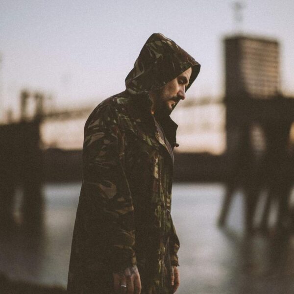 She-Wolf Of London è il nuovo singolo degli SCORPION MILK con William Von Ghould