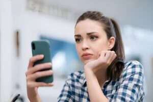 Come bloccare un gruppo su WhatsApp