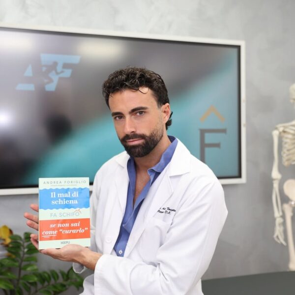 Andrea Foriglio: l’apprezzato osteopata in libreria con Il Mal di Schiena fa schifo se non sai come “curarlo”