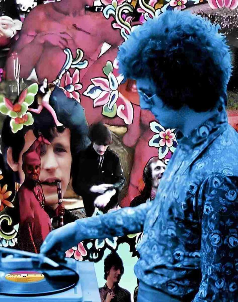 Cream Disreali Gears