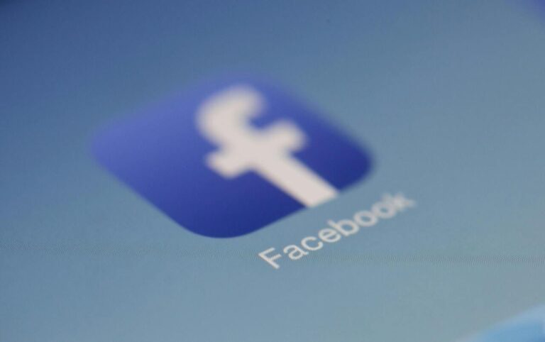 Facebook non puoi usare questa funzione al momento