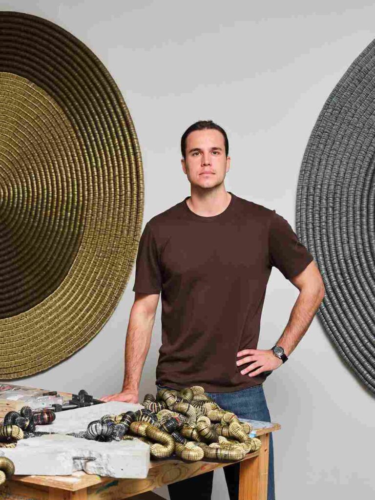 Chris Soal Spillovers: Notes on a Phenomenological Ecology Dal 19 ottobre al 27 novembre Corner MAXXI Via Guido Reni Roma RM