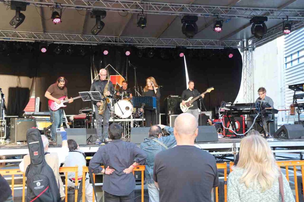 Universal Totem Orchestra