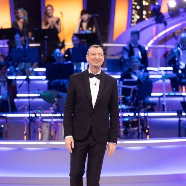 La Corrida: Amadeus torna in prima serata sul Nove e Discovery+ -Tina Cipollari ospite della prima puntata