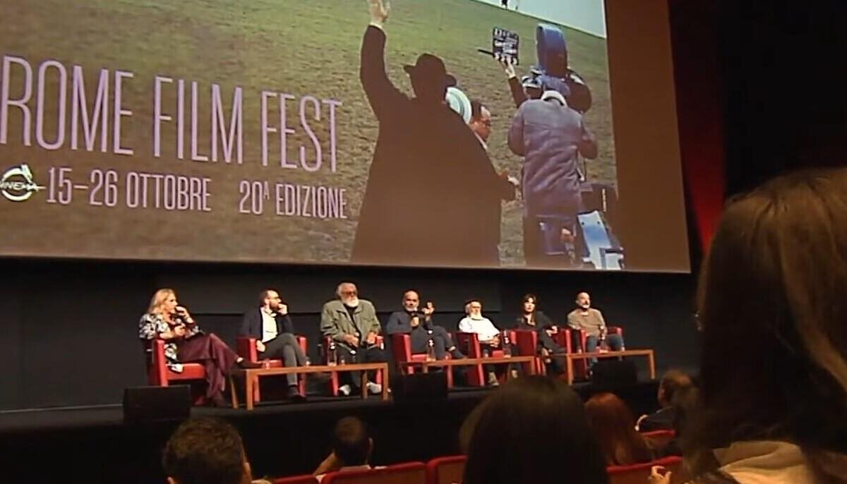 La Vita Va Così al cinema