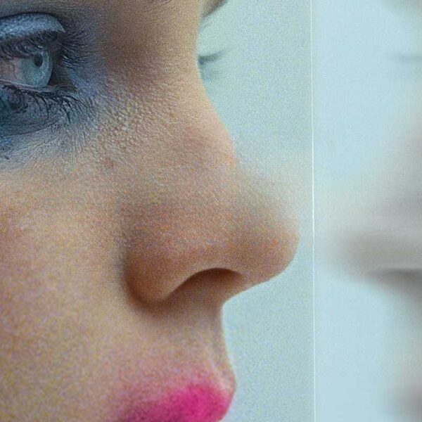Ciao, Varsavia Diletta Di Nicolantonio: un film che svela le ferite invisibili della bellezza un