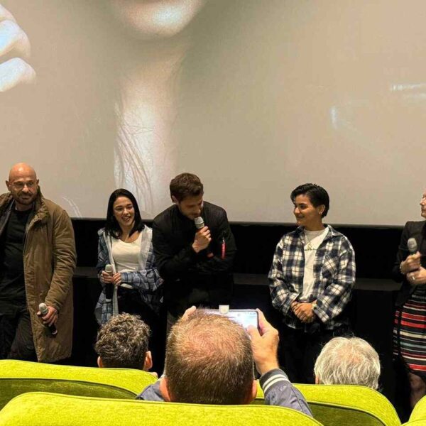 RECENSIONE SUL FILM “IO SONO ROSA RICCI” di MAURA LIVOLI