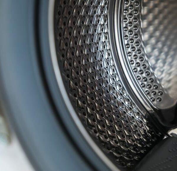 Lavasciuga o lavatrice + asciugatrice: qual è la scelta giusta? Vantaggi e Svantaggi