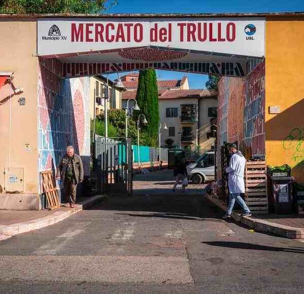 Il Mercato dell’Arte a Roma trasforma il Mercato del Trullo…