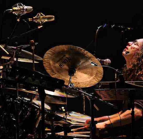 Ritmo, rigore e passione: intervista al giovane talento del drumming italiano Francesco Vaccarezza.