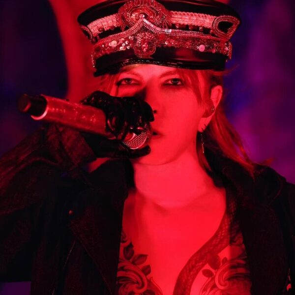 HYDE: l’enigmatico rocker giapponese celebra l’uscita del nuovo singolo The Abyss con un evento in streaming