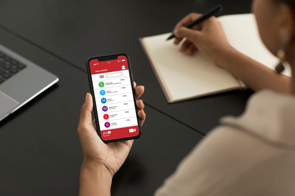 Presto spariranno le App dagli Smartphone e farà tutto l’intelligenza artificiale