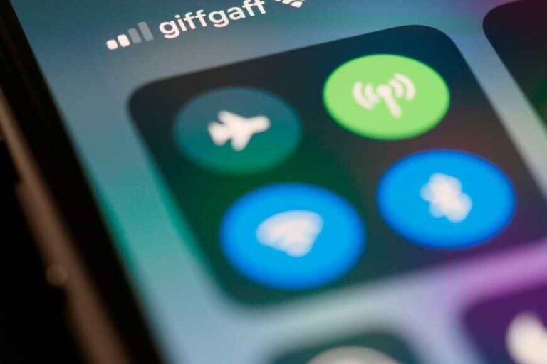 cosa succede se si lascia il bluetooth acceso