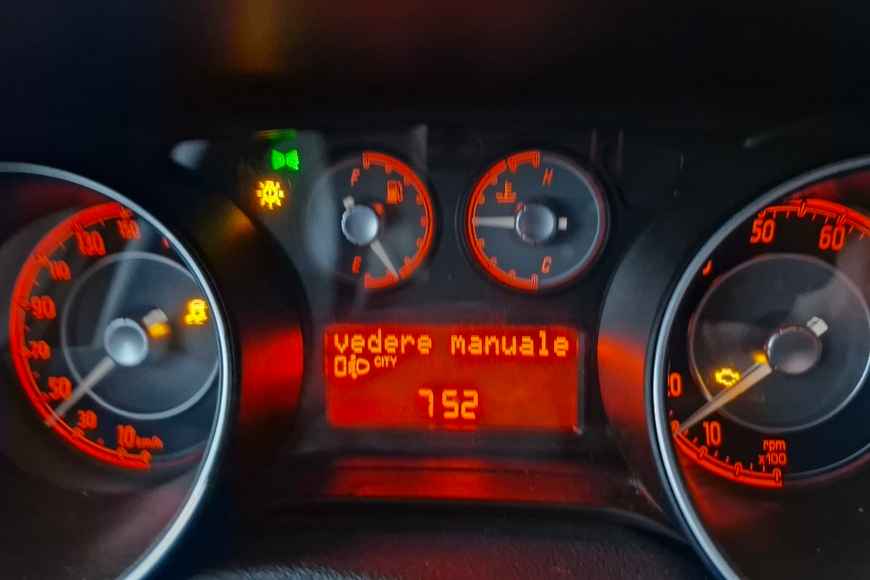 Spia Hill Holder accesa con spia motore: errore MAP, falso contatto o niente di grave?