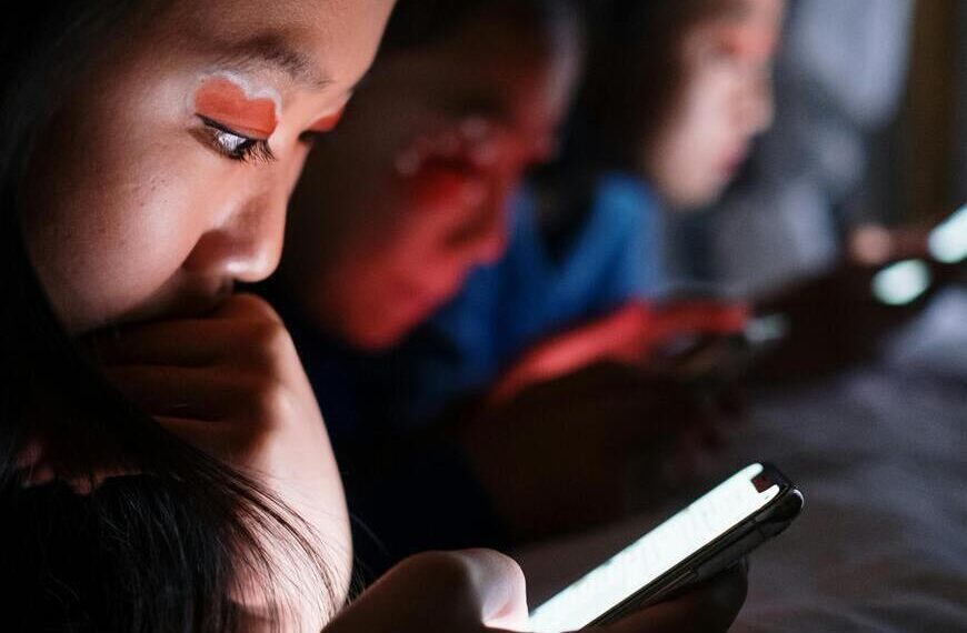 L’IMPATTO DEI GIOVANI SUI SOCIAL MEDIA