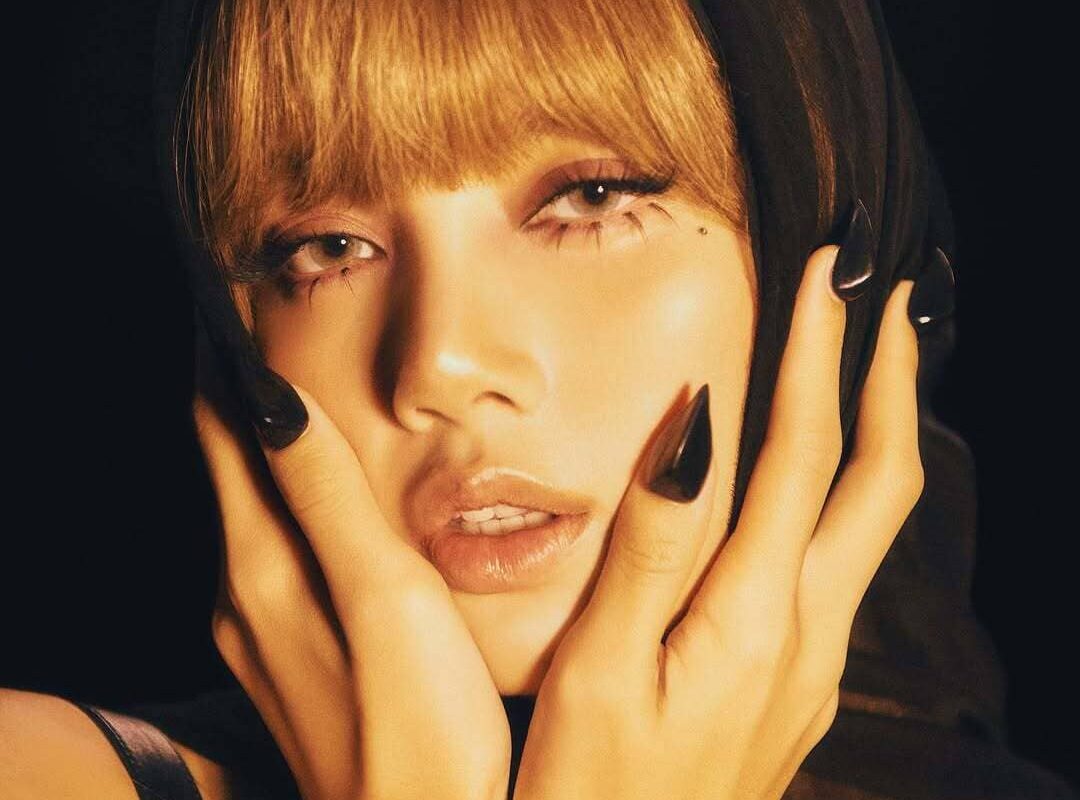 Lisa Blackpink