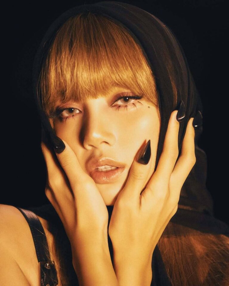 Lisa Blackpink
