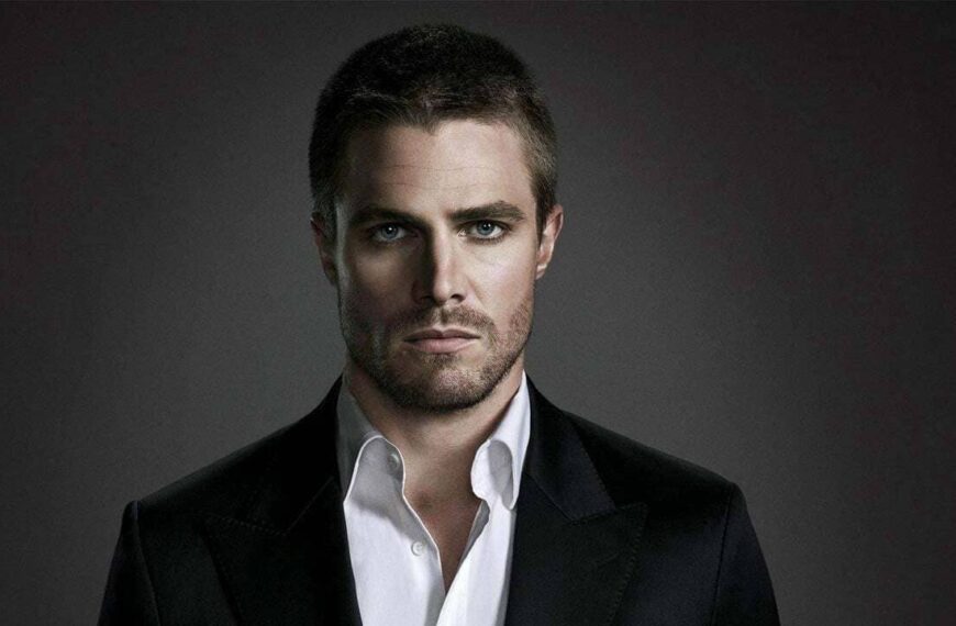 Stephen Amell
