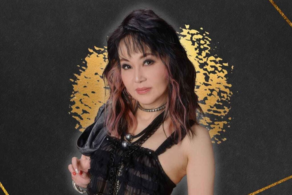Saeko live in Japan