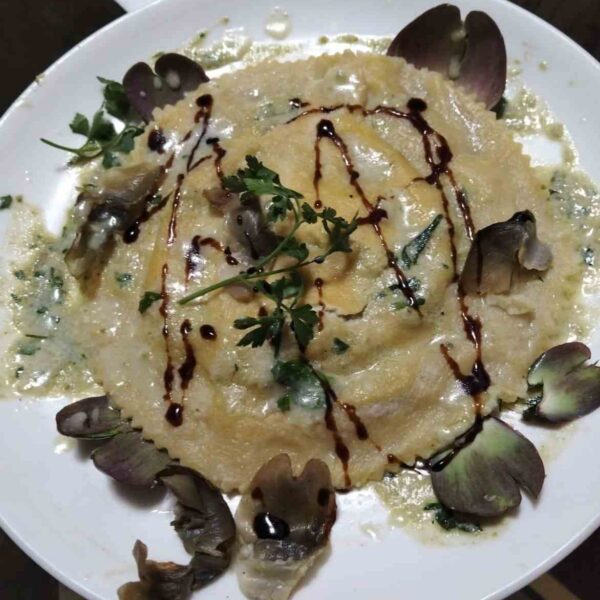 Raviolone alla ricotta