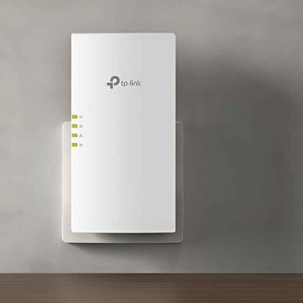 Wi-Fi Debole su Più Piani di Casa? Ecco il Metodo Infallibile per una Connessione Potente Ovunque!