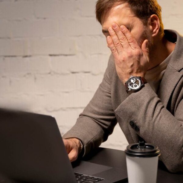 PC Lentissimo e Hard Disk Rosso? Il Trucco Segreto per Liberare Spazio sul Disco C in 1 Minuto!