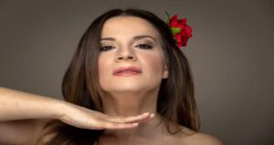 donne in viaggio da Napoli a Broadway